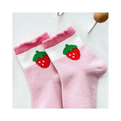 Kinders sokken met schattige tekenprinten en zacht katoenen weefsel in standaarddikte