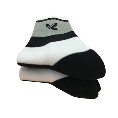 Adembare, niet-slipbare, gebreide, zweet-absorberende, gekamde katoenen sportsocks voor yoga