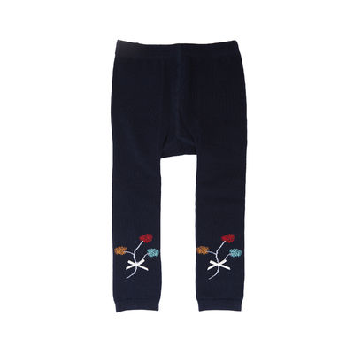 Warm herfst-winter baby-meisje stropertjes met gekamd katoenen weefsel en bloemensokjespatroon