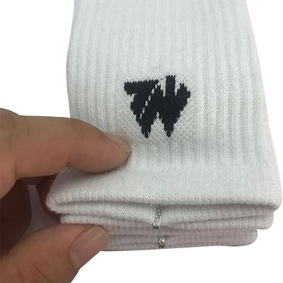 OEM katoenen sport sokken met op maat geborduurd logo en enkelontwerp