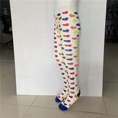 Topverkopende meisjes voorjaar gedrukte baby tights schoonheid tights met naalddetectie