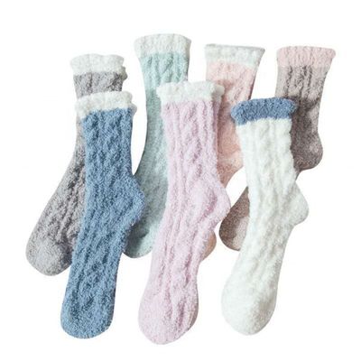 Zwakke warme winter sokken met print patroon Fuzzy dikke gezellige polyester sokken
