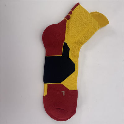 Custom Elite basketbal sokken met ademend gebreide stof en winter print patroon