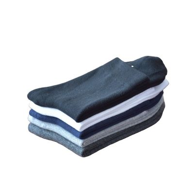 Zomerstof 2% elastane Meerdere kleuren Vaste kleur Bamboe Casual gebreide mannen sokken