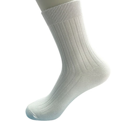 Normale stijl Witte Loafer sokken voor vrouwen Vocht afzuigen Ademhalende absorptie