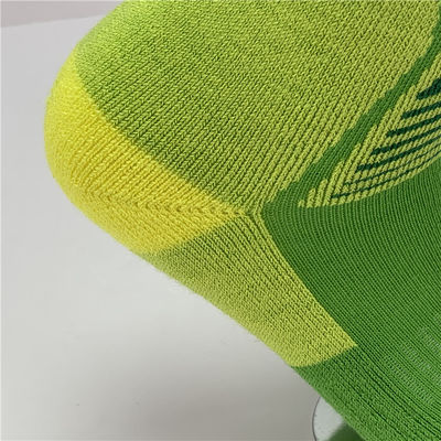 Anti-slip ademend zweet Wicking brief patroon lange sport sokken voor 39-41 maat