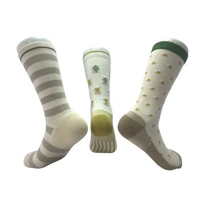 Striped Dot Pattern Crew Sport sokken Comfortabel Niet-glijdend Regelmatige stijl Standaarddikte
