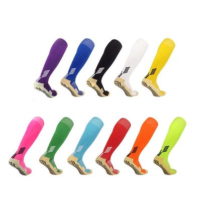 Polyamide stof sportieve anti-slip grip voetbal sokken voor custom compressie grip