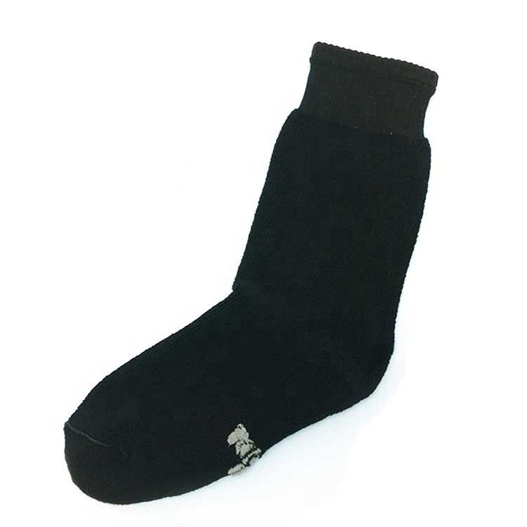 Adembenemende Autumn Crew Designer Custom Performance Dikke Anti-Slip Sport sokken voor mannen