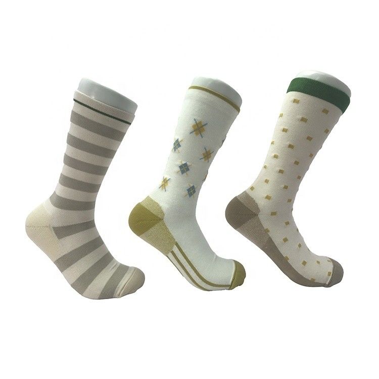 Striped Dot Pattern Crew Sport sokken Comfortabel Niet-glijdend Regelmatige stijl Standaarddikte